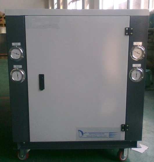 工業(yè)水冷式冷水機(jī)