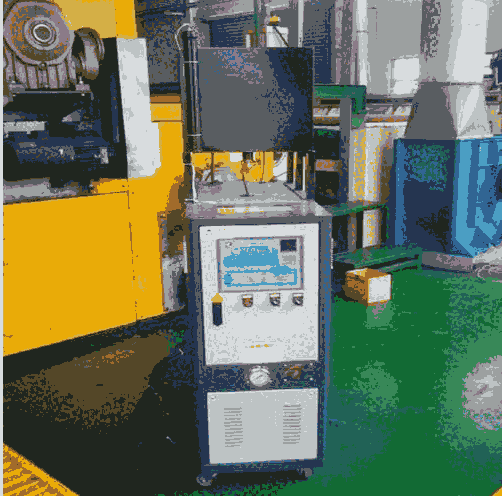 天津油溫機(jī)/油加熱器/油溫加熱器/油循環(huán)控溫機(jī)/高溫油溫機(jī)