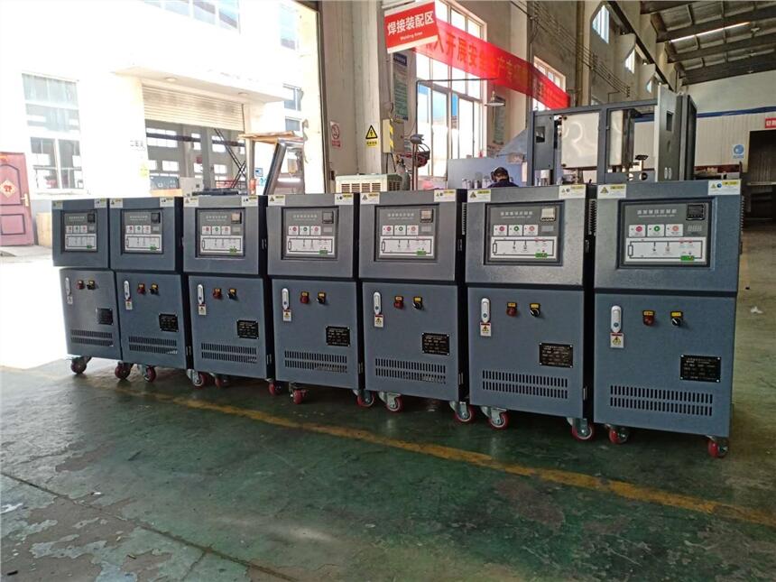 奉賢油溫機(jī)/油循環(huán)模溫機(jī)/水溫度控制機(jī)/模具溫度控制機(jī)/冷熱一體模溫機(jī)